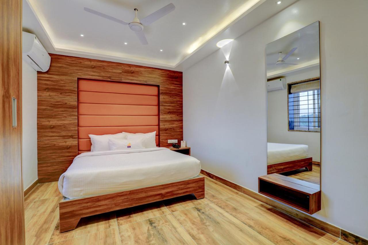 Myspace Triton Suites Bangalore Eksteriør billede